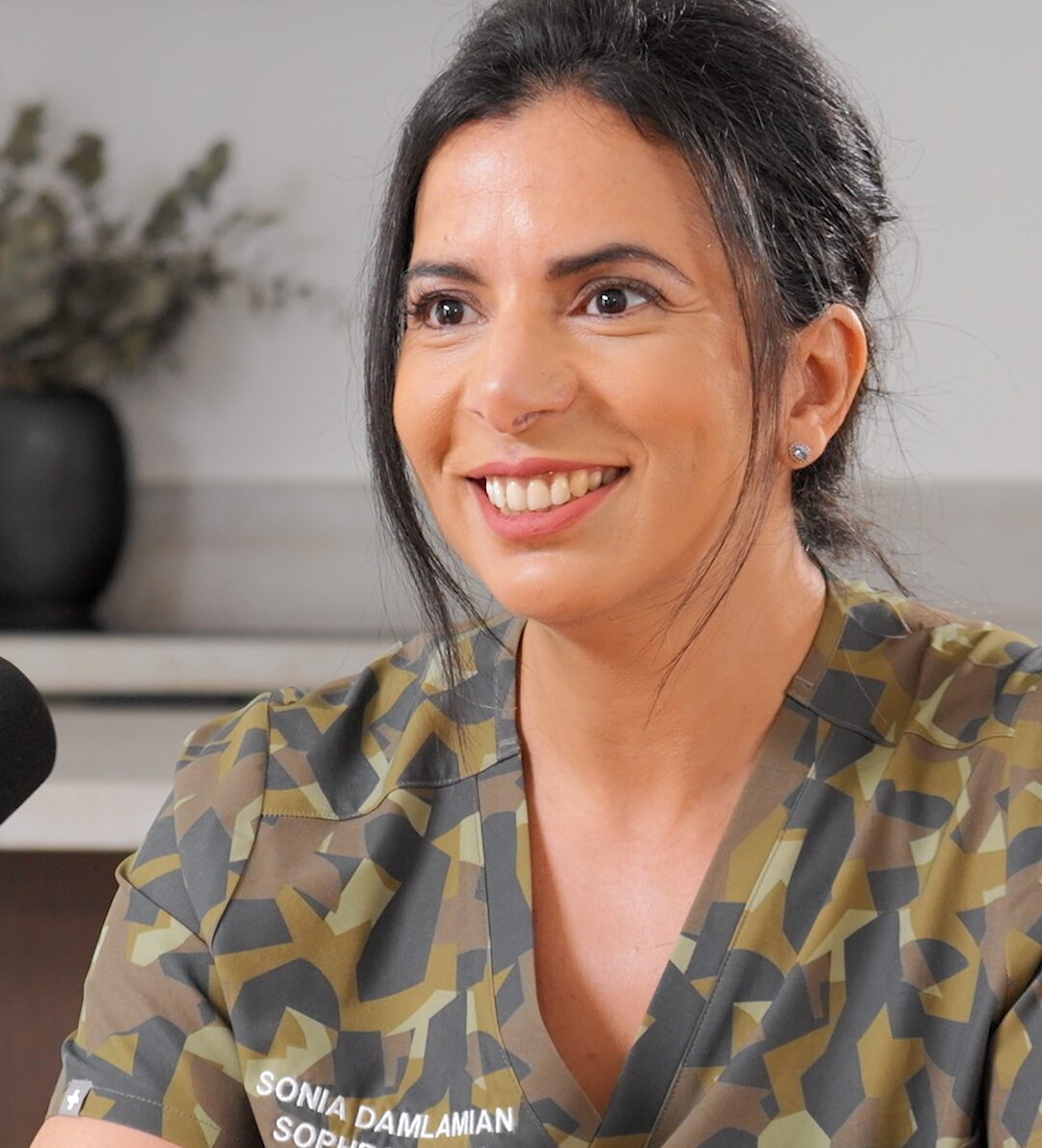 Portrait de Sonia DAMLAMIAN, fondatrice de SOPHR'OPS